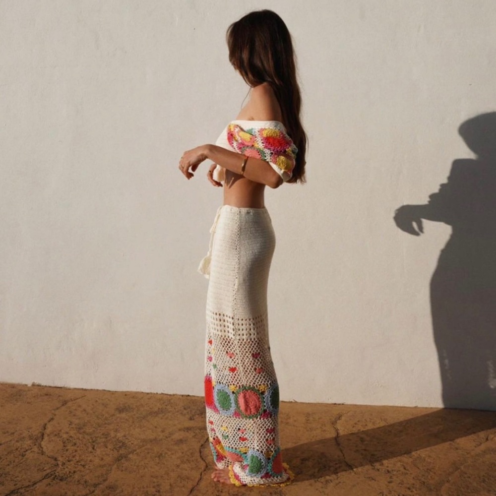 Let The Sun Shine In Skirt in Med